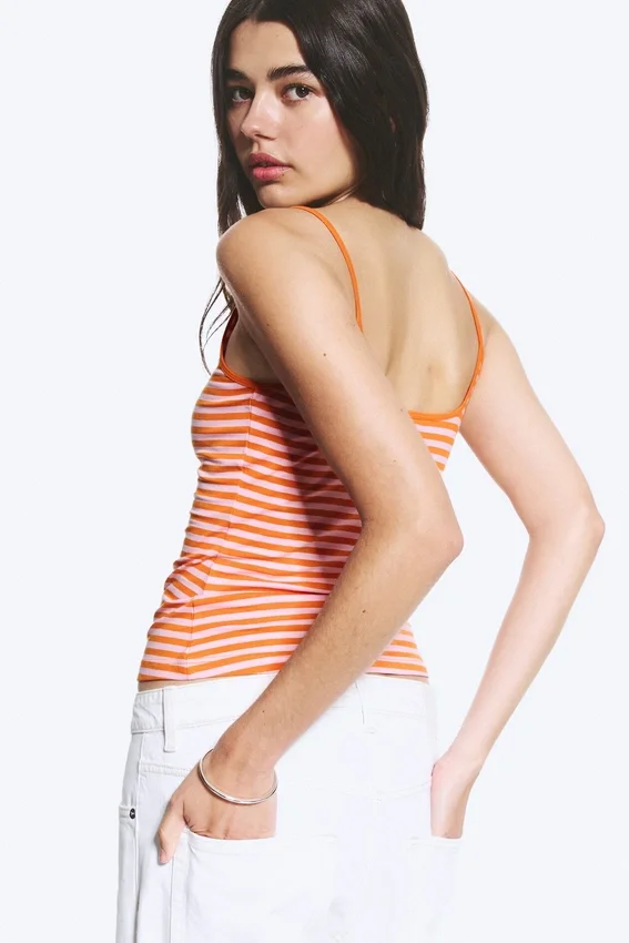 Camiseta de tirantes finos – Rayas rosa/naranja Camiseta de tirantes finos – Rayas rosa/naranja