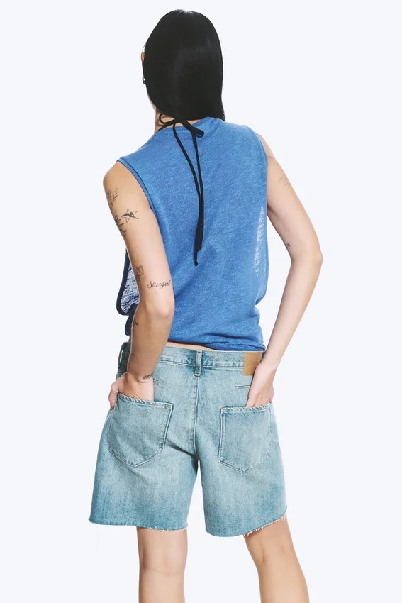 Camiseta de tirantes fruncida – Azul Camiseta de tirantes fruncida – Azul