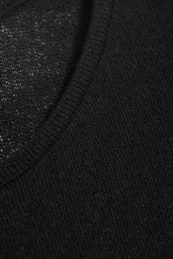 Camiseta de tirantes fruncida – Negro Camiseta de tirantes fruncida – Negro