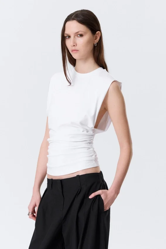 Camiseta de tirantes plisada – Blanca Camiseta de tirantes plisada – Blanca
