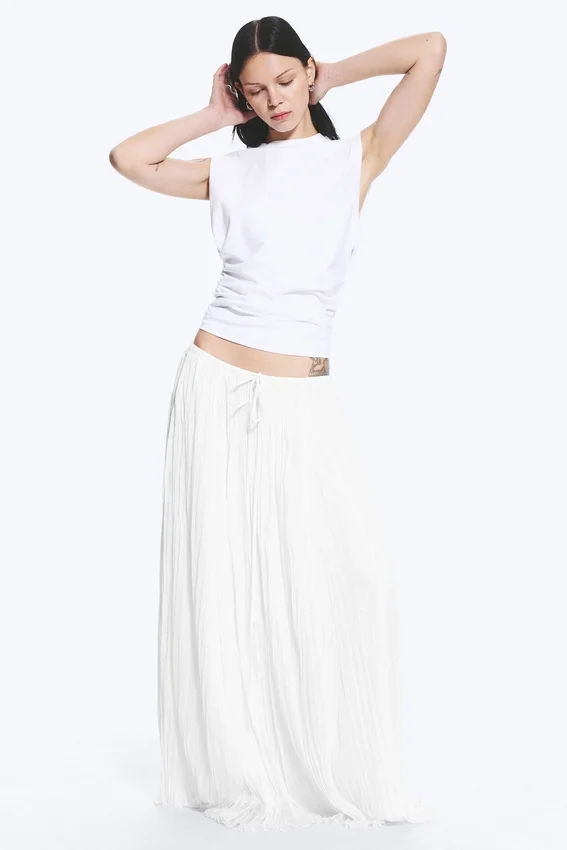 Camiseta de tirantes plisada – Blanca Camiseta de tirantes plisada – Blanca