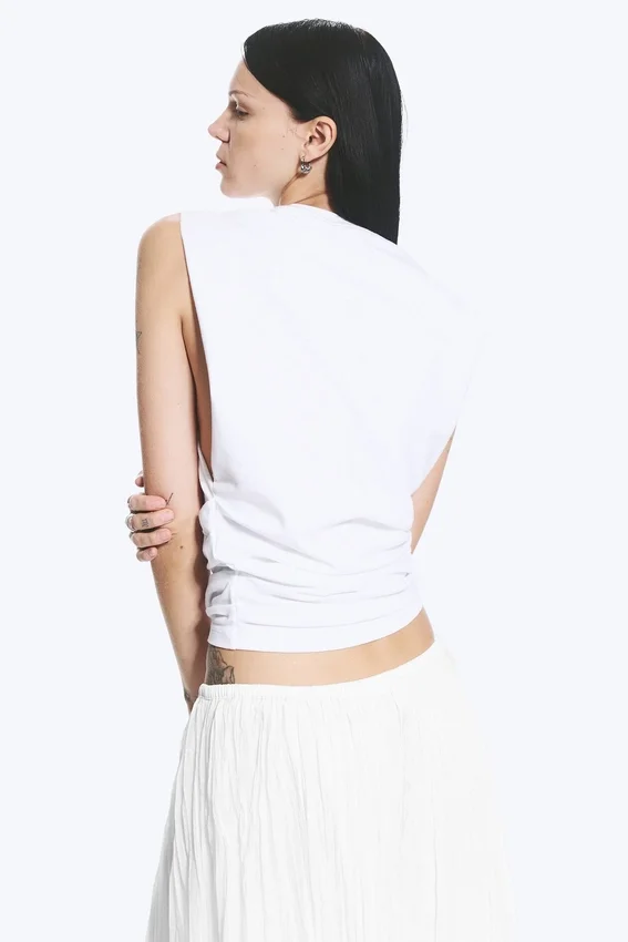 Camiseta de tirantes plisada – Blanca Camiseta de tirantes plisada – Blanca
