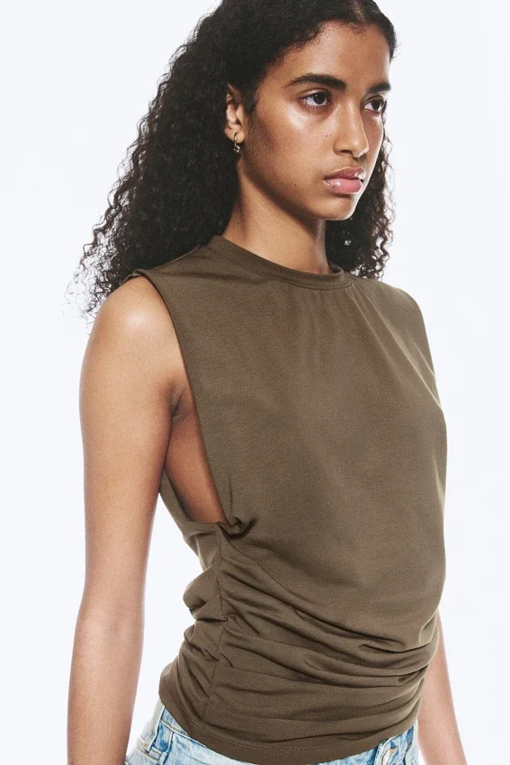 Camiseta de tirantes plisada – Dark Mole Camiseta de tirantes plisada – Dark Mole