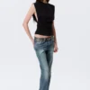 Camiseta de tirantes plisada – Negro Camiseta de tirantes plisada – Negro