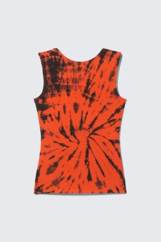 Camiseta de tirantes sin mangas con cuello barco y espalda abierta – Naranja brillante teñida al estilo tie-dye