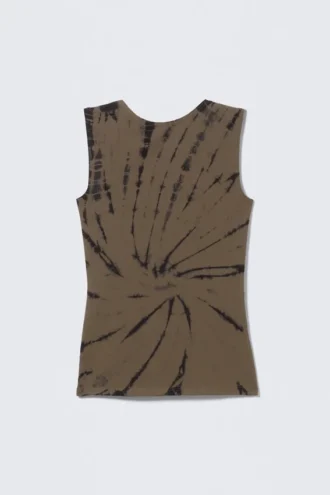 Camiseta de tirantes sin mangas con cuello barco y espalda abierta – Tie-dye oscuro