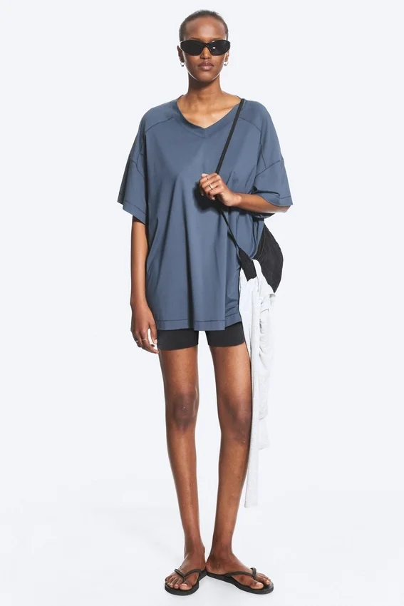 Camiseta deportiva holgada – Azul oscuro Camiseta deportiva holgada – Azul oscuro
