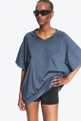 Camiseta deportiva holgada – Azul oscuro