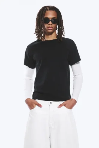 Camiseta encogida de doble capa – Blanco y negro