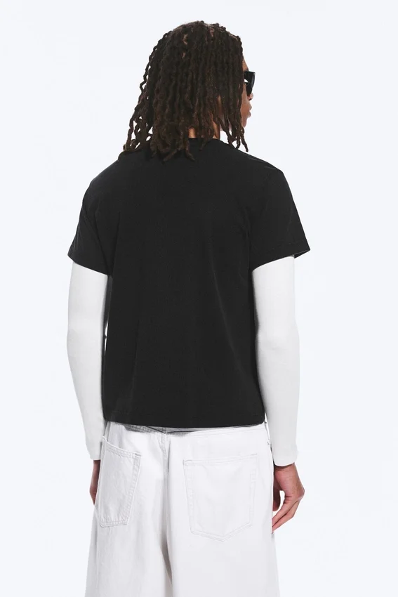 Camiseta encogida de doble capa – Blanco y negro Camiseta encogida de doble capa – Blanco y negro
