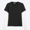 Camiseta encogida de doble capa – Blanco y negro Camiseta encogida de doble capa – Blanco y negro