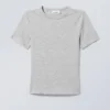 Camiseta entallada – Gris Camiseta entallada – Gris