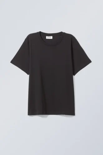 Camiseta Essence Standard – Negro