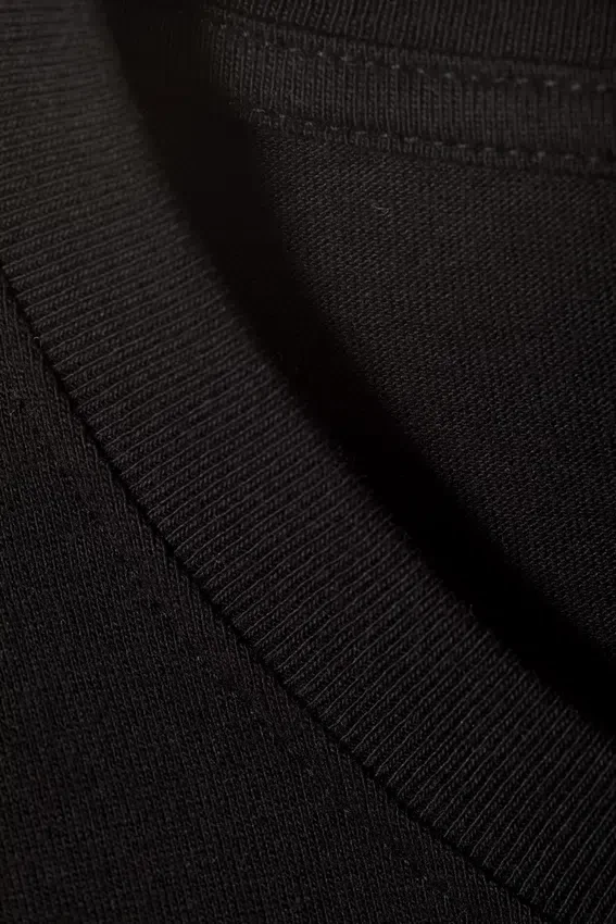 Camiseta Essence Standard – Negro Camiseta Essence Standard – Negro