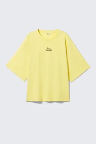 Camiseta estampada de corte recto – Amarillo claro – Dizzy Diamonds