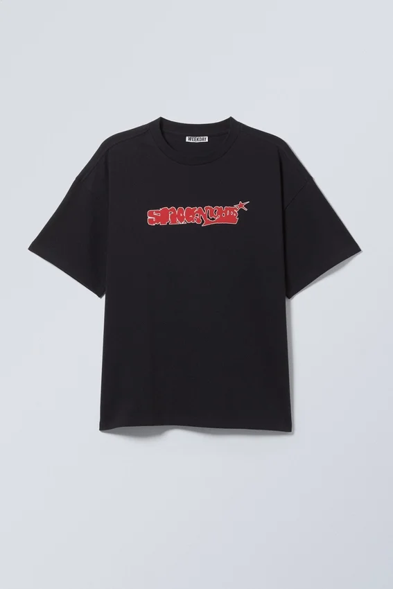 Camiseta estampada de corte recto – Negro lavado – Space Knights Camiseta estampada de corte recto – Negro lavado – Space Knights