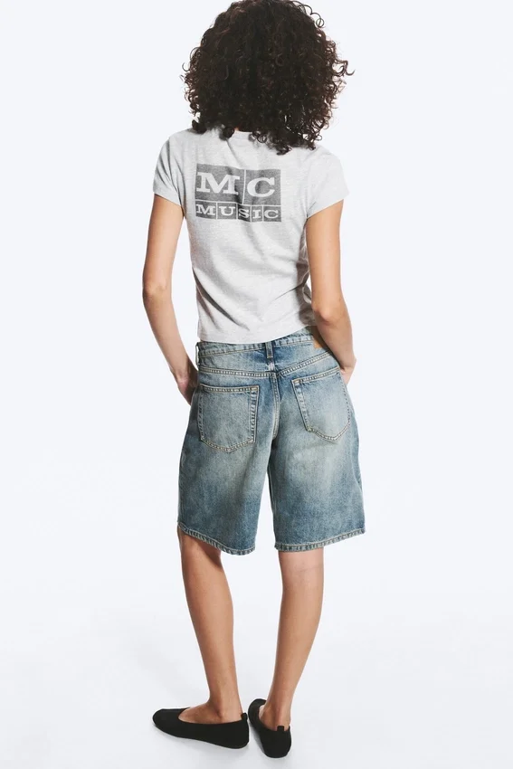 Camiseta estampada de corte recto y pantalón corto – Gris jaspeado Camiseta estampada de corte recto y pantalón corto – Gris jaspeado