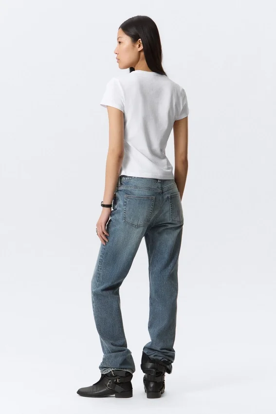 Camiseta estampada de corte recto y pantalones cortos – Blanca – Misty Face Camiseta estampada de corte recto y pantalones cortos – Blanca – Misty Face