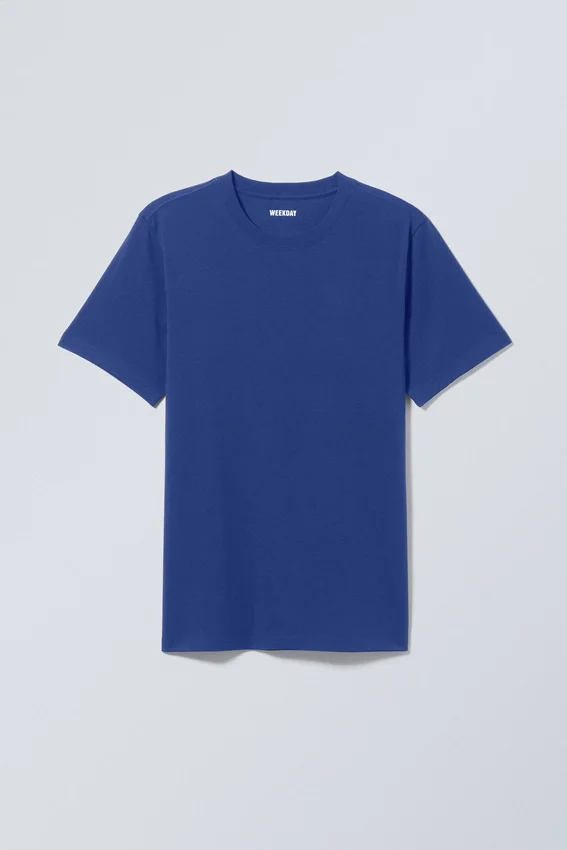 Camiseta estándar de peso medio – Azul brillante Camiseta estándar de peso medio – Azul brillante