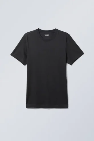 Camiseta estándar de peso medio – Negro