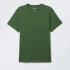 Camiseta estándar de peso medio – Verde oscuro Camiseta estándar de peso medio – Verde oscuro