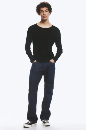 Camiseta Henley de manga larga – Negro Camiseta Henley de manga larga – Negro