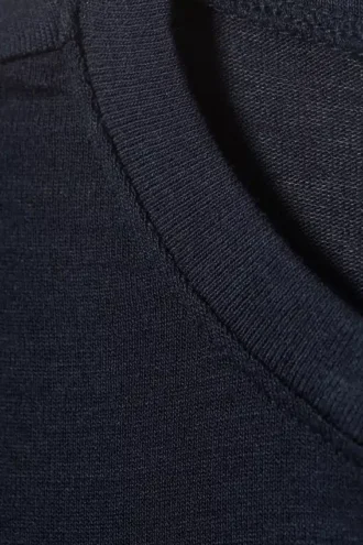 Camiseta Henley entallada de manga larga – Azul oscuro