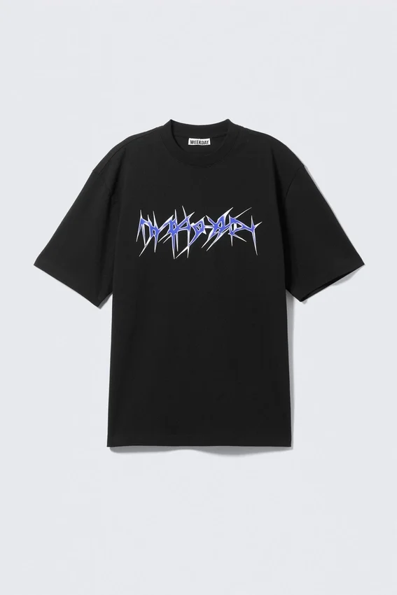 Camiseta holgada con estampados – Negro – Wired Camiseta holgada con estampados – Negro – Wired