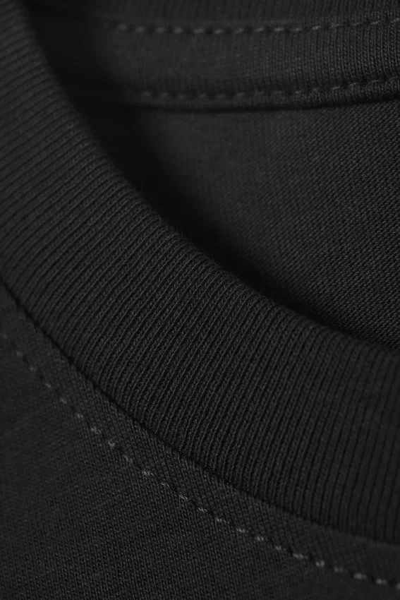Camiseta holgada de algodón – Negro Camiseta holgada de algodón – Negro