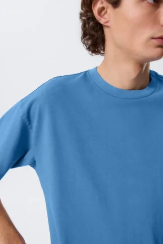 Camiseta holgada de corte cuadrado en azul lavado – Azul lavado