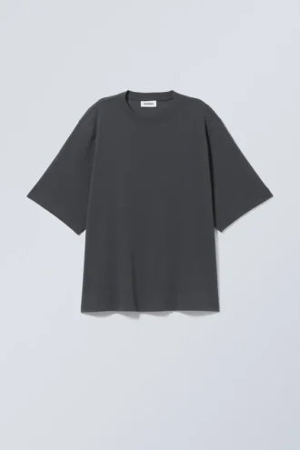 Camiseta holgada de corte oversize – negro apagado