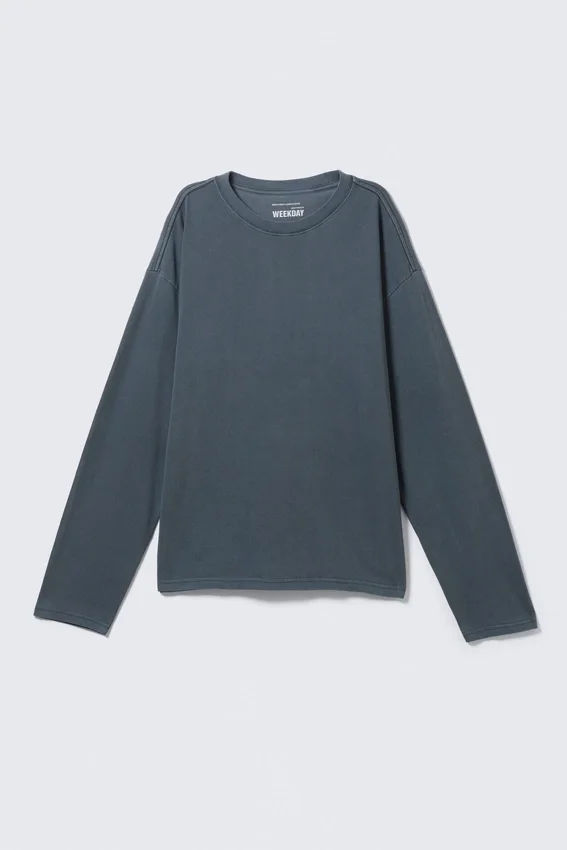 Camiseta holgada de manga larga – Azul lavado Camiseta holgada de manga larga – Azul lavado