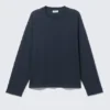Camiseta holgada de manga larga – Azul marino oscuro Camiseta holgada de manga larga – Azul marino oscuro