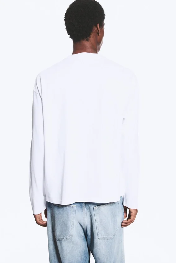 Camiseta holgada de manga larga – Blanca Camiseta holgada de manga larga – Blanca