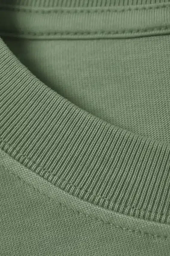Camiseta holgada de manga larga – Blanca – Rayas verdes Camiseta holgada de manga larga – Blanca – Rayas verdes