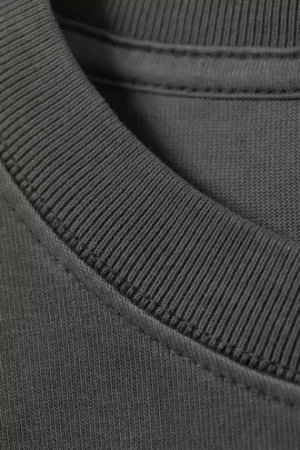 Camiseta holgada de manga larga – Gris oscuro