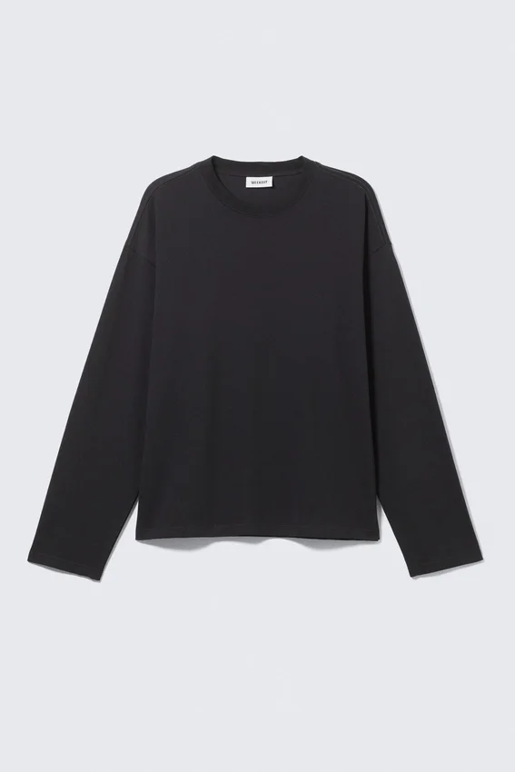 Camiseta holgada de manga larga – Negro Camiseta holgada de manga larga – Negro