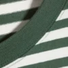 Camiseta holgada de manga larga – Rayas blancas y verde oscuro Camiseta holgada de manga larga – Rayas blancas y verde oscuro