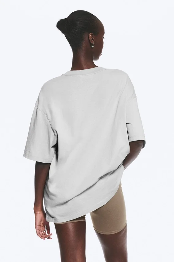 Camiseta holgada – Gris claro empolvado Camiseta holgada – Gris claro empolvado