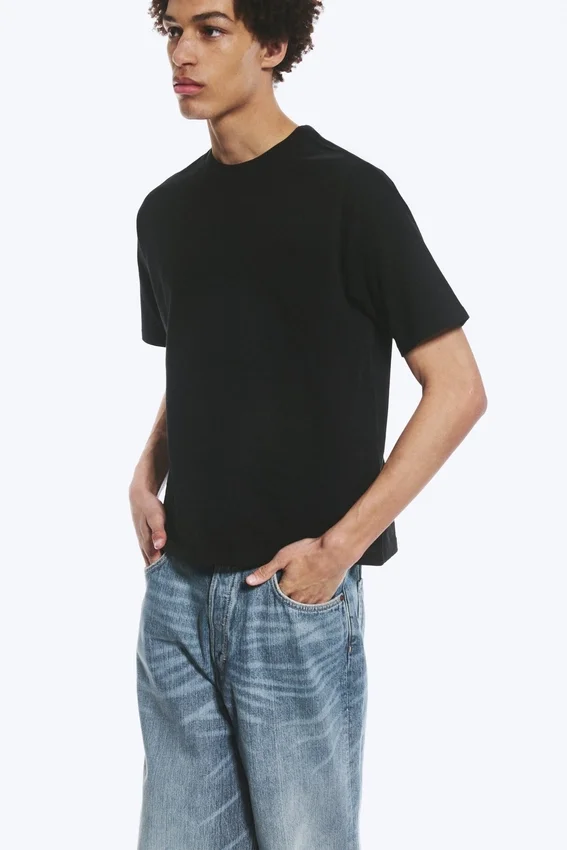 Camiseta holgada – Negro Camiseta holgada – Negro