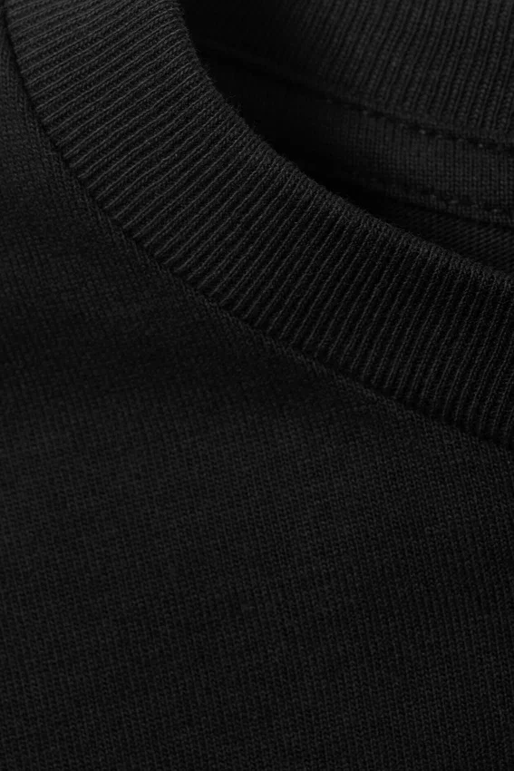 Camiseta holgada – Negro Camiseta holgada – Negro