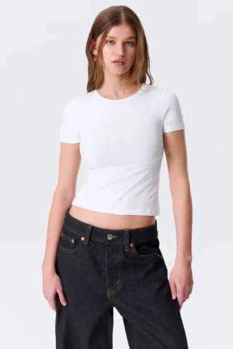 Camiseta mini ajustada – Blanca