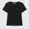 Camiseta mini ajustada – Negro