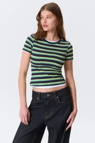 Camiseta mini ajustada – Rayas azul marino/verde