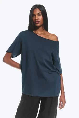 Camiseta oversize con cuello barco – Azul oscuro