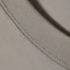 Camiseta oversize con estampados – Gris energía