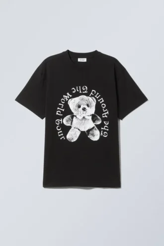 Camiseta oversize con estampados – World Tour