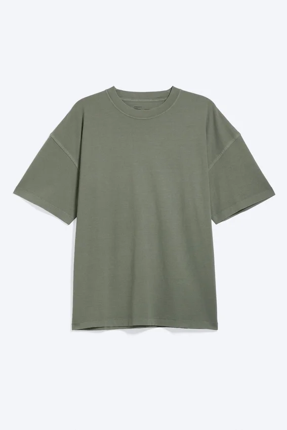 Camiseta oversize de corte cuadrado – Verde caqui claro apagado Camiseta oversize de corte cuadrado – Verde caqui claro apagado
