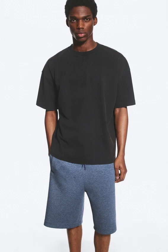 Camiseta oversize de corte recto – Negro lavado Camiseta oversize de corte recto – Negro lavado