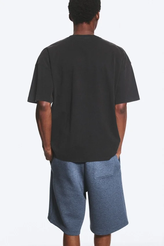 Camiseta oversize de corte recto – Negro lavado Camiseta oversize de corte recto – Negro lavado